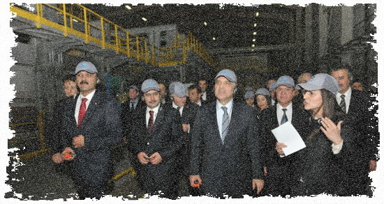 fabrika içinde gezerken kullanım | TP-45,  fabrika gezi kulaklık sistemi, fabrikalarda kulaklık sistemi, gezi rehber sistemi, fabrika gezi rehberi, fabrika seslendirme sistemleri, tour guide kablosuz kulaklık sistemi, kablosuz kulaklık sistemi, fabrikalarda ses sistemi, fabrika tanıtım turları, simultaneous talk and listen, wireless intercom system, talkback, walking tours, guided tours and tour groups, trade shows and conferences, factory tours, employee training, language interpretation, classrooms, fiyat, kiralama, fabrika gezi kulaklığı, fabrika için kulaklık, fabrikada kulaklık, rehber dinleme sistemi, kablosuz kulaklık sistemi, gürüntü engelleyici kulaklık, gürültü izolasyonu, infoport, tour guide